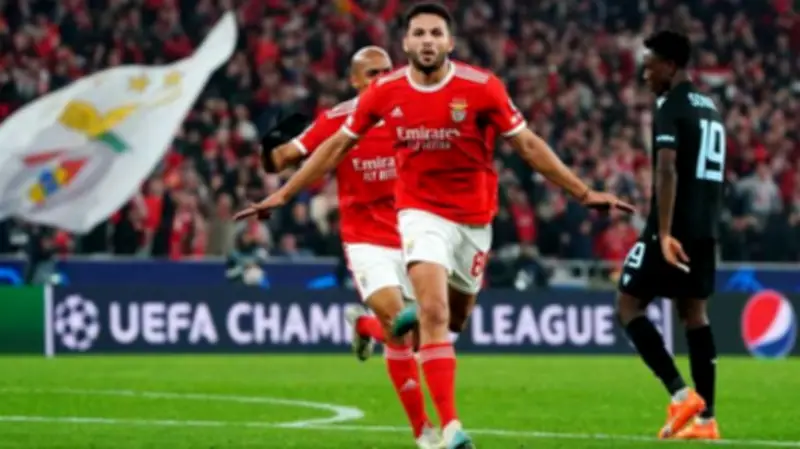 بنفيكا يستأنف إيقاف لاعبيه بعد واقعة عنصرية أمام ريال مدريد