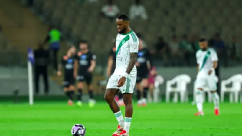 توني يثير أزمة مع لاعب ضمك بتعليق ساخر: رائحة فمه كريهة!