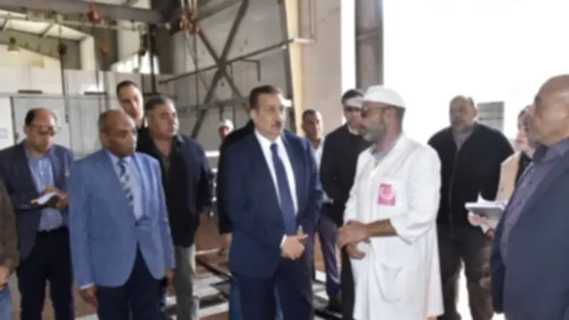 محافظ بورسعيد يتفقد المجزر الآلي ويؤكد على ضرورة الالتزام بمعايير النظافة والسلامة الغذائية