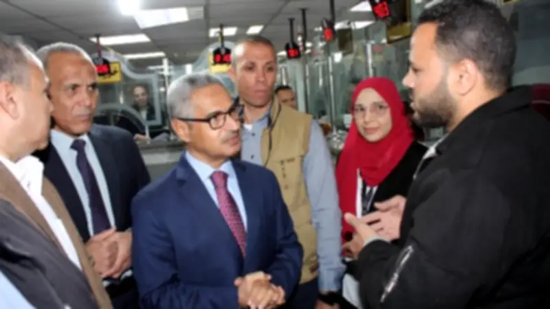 محافظ بني سويف يتفقد المركز التكنولوجي بالواسطى لتعزيز خدمات التصالح في البناء