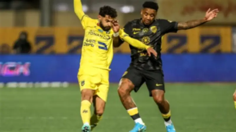 اتحاد جدة يتعادل سلبيًا مع الحزم في الشوط الأول من الدوري السعودي