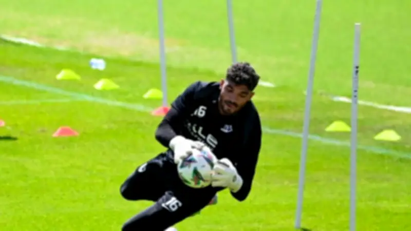 محمد صبحي يخضع لتدريبات خاصة بعد فوز الزمالك على زد في الدوري الممتاز