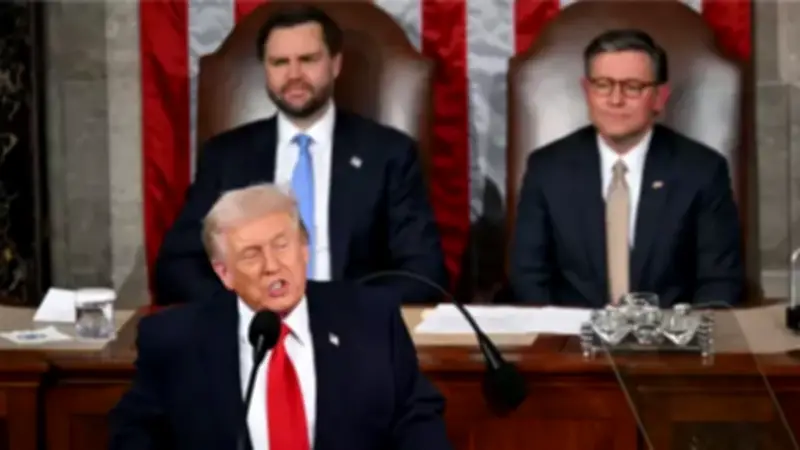 ترامب: وجودي والجمهوريين في الكونجرس منع تحول أمريكا إلى حدود مفتوحة