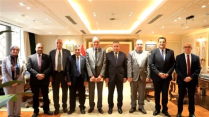 وزير التعليم العالي يؤكد دعم الدولة للجامعات التكنولوجية وضرورة تطويرها