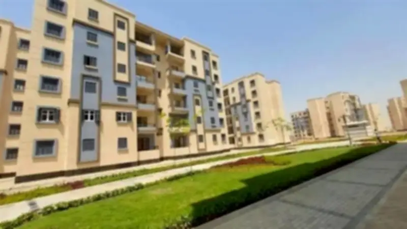 وزيرة الإسكان توضح: جمع دخل الزوجين مسموح عند التقديم على شقق سكن لكل المصريين