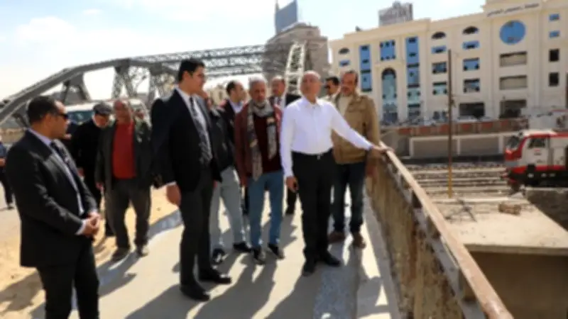 محافظ القاهرة يتفقد ميدان رمسيس لضبط الانضباط الحضاري وإعادة التخطيط