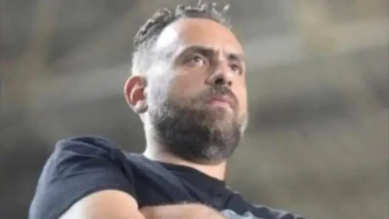 أحمد دويدار يثني على أداء جون إدوارد: يحمل عبئًا ليس من اختصاصه