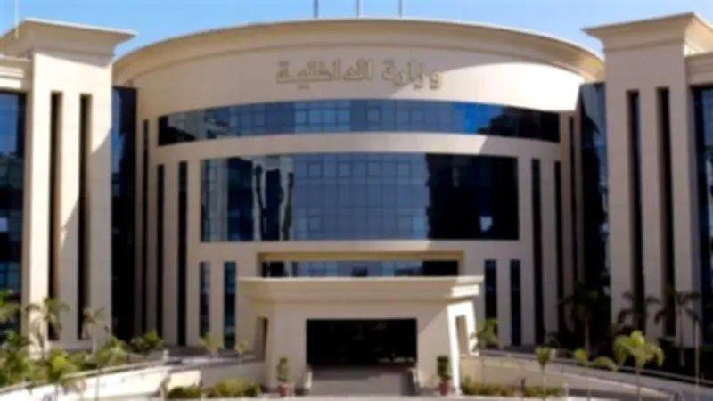 كشف حقيقة فيديو يتهم شخصاً يعمل بجهة رسمية بالسب والتعدي في الجيزة