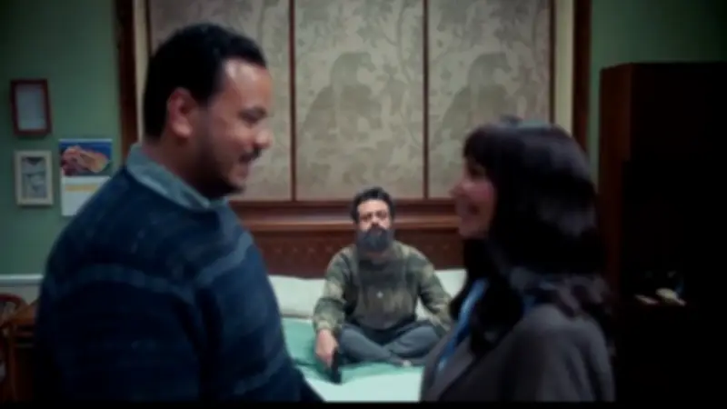 تصاعد درامي في مسلسل هي كيميا: تامر نبيل يقتحم منزل مصطفى غريب ومريم الجندي