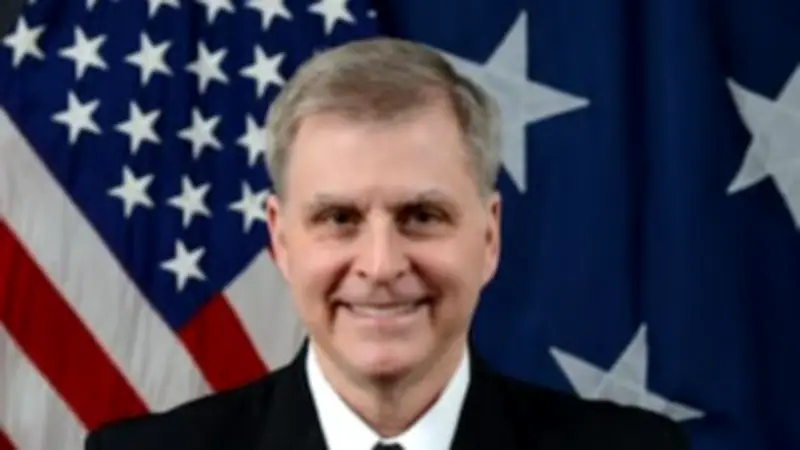 إقالة مدير هيئة الأركان المشتركة الأمريكية بعد ثلاثة أشهر فقط من توليه المنصب