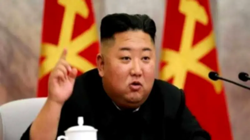 كيم جونج أون يحدد شرط التقارب مع واشنطن: التخلي عن العدائية واحترام الوضع النووي