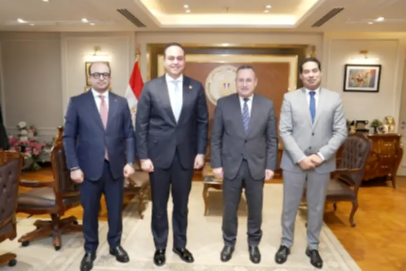 وزير التعليم العالي: المستشفيات الجامعية جزء أصيل من منظومة التأمين الصحي الشامل