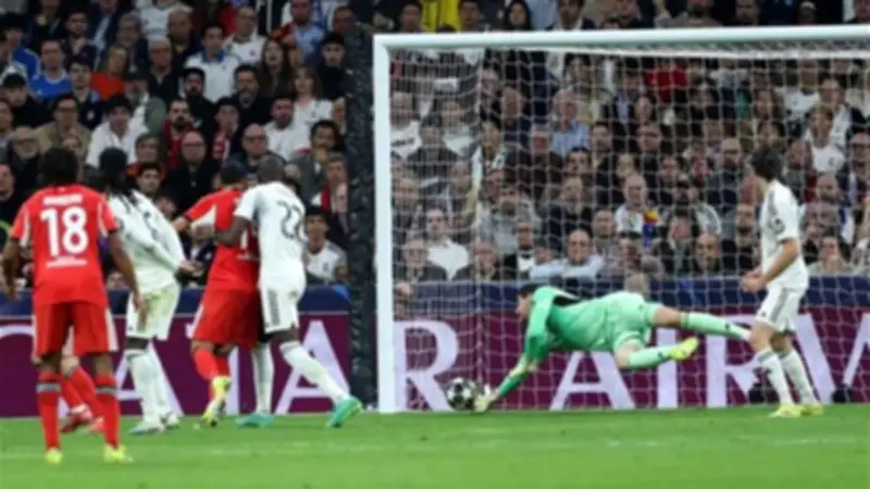 مفاجآت صادمة في ملحق دوري الأبطال: عمالقة أوروبا يسقطون ويوفنتوس وإنتر يودعون