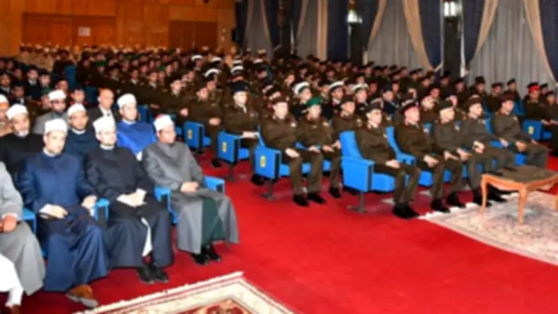 القوات المسلحة تحتفل بذكرى انتصارات العاشر من رمضان بحضور قادة وعلماء دين