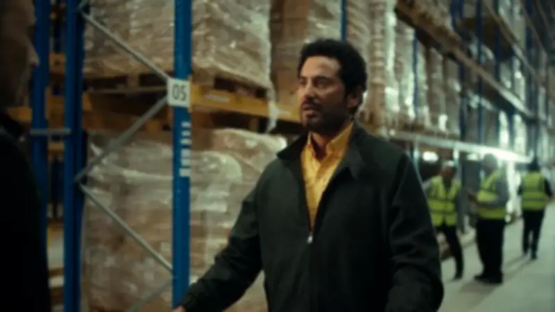 تامر حسني يثني على أداء عمرو سعد في مسلسل 'إفراج': 'إيه يا صاحبي العظمة دي؟'