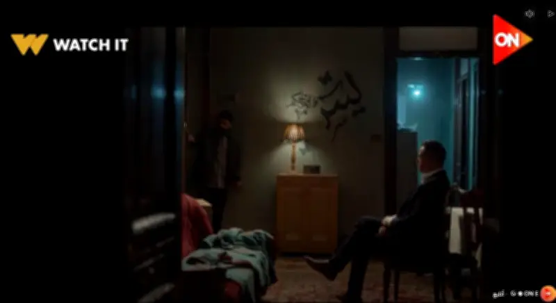 الضابط مراد يضع مساعد الإخواني محمود عزت تحت المراقبة في تاسع حلقات رأس الأفعى