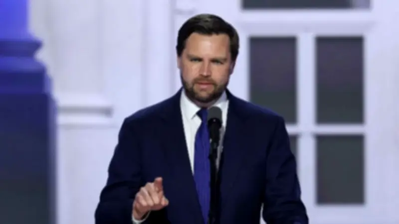 نائب الرئيس الأمريكي: الخيار العسكري ضد إيران لا يزال مطروحاً رغم التقدم في المفاوضات النووية