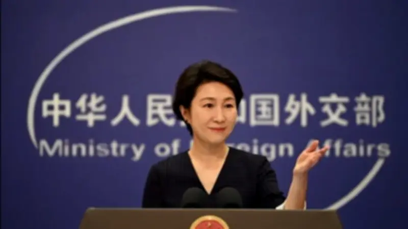 الصين تدعو أفغانستان وباكستان لضبط النفس بعد ضربات جوية باكستانية على كابل