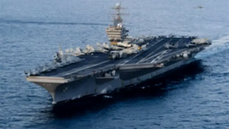 وصول حاملة الطائرات الأمريكية جيرالد فورد إلى الشرق الأوسط في إطار الحشد العسكري