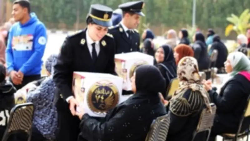 وزارة الداخلية تطلق قوافل إنسانية لتوزيع عبوات غذائية مجانية بمناسبة رمضان