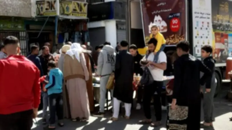 سيارات مستقبل مصر تنتشر في الغردقة لتوفير السلع الغذائية بأسعار مخفضة