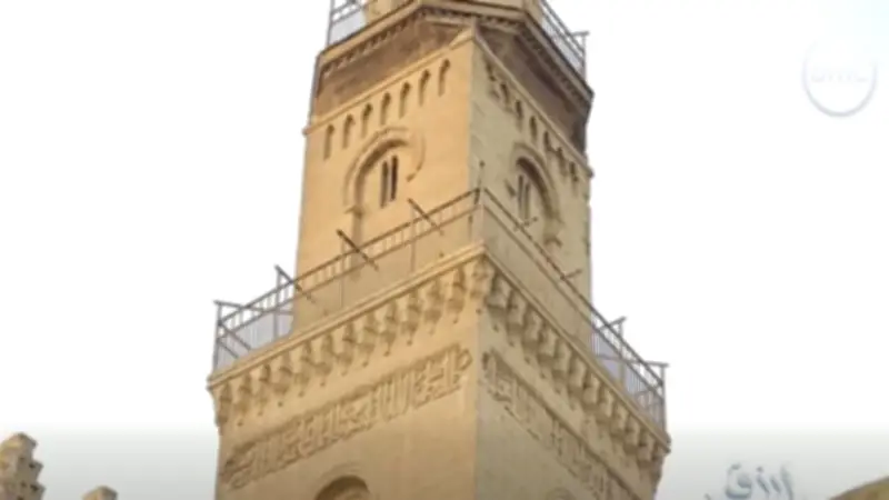 سياحة الخط العربي في شارع المعز.. متحف مفتوح يروي تاريخ الفن الإسلامي