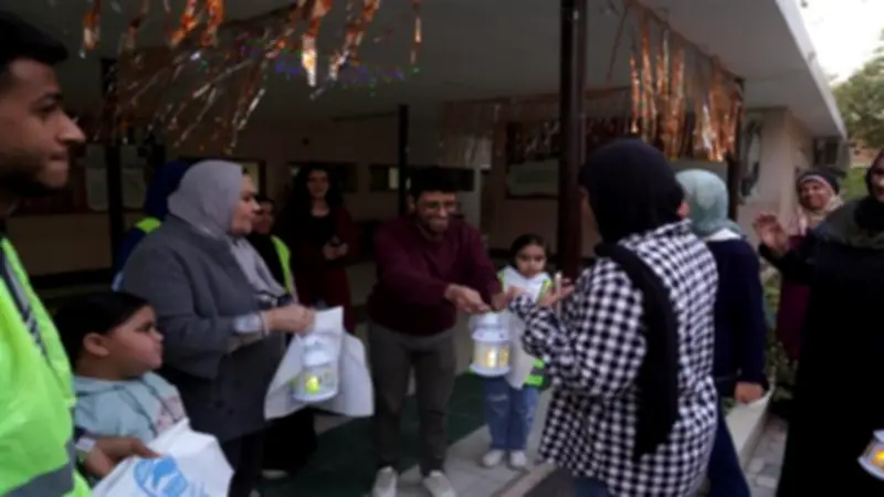 حزب مستقبل وطن بسوهاج ينظم إفطارًا جماعيًا مبهجًا لثمانين طفلاً يتيماً في رمضان