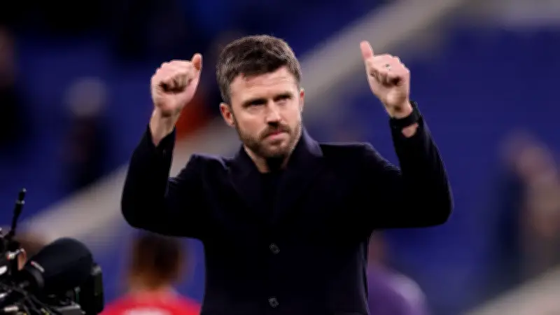 كاريك يكشف حقيقة صادمة عن إصابة دي ليخت ويشيد بأداء البديل الذهبي ماجواير