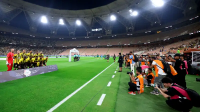 بيان ناري من الخليج يستنكر أخطاء التحكيم بعد خسارته أمام الاتحاد في الدوري السعودي