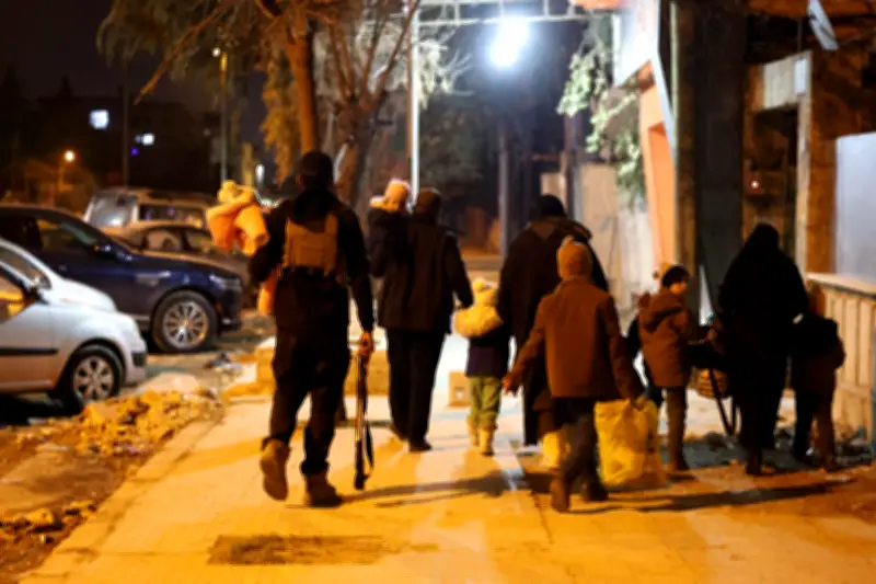 مصدر أمني سوري: دورية أمنية تعرضت لإطلاق نار من سيارة مجهولة في دمشق