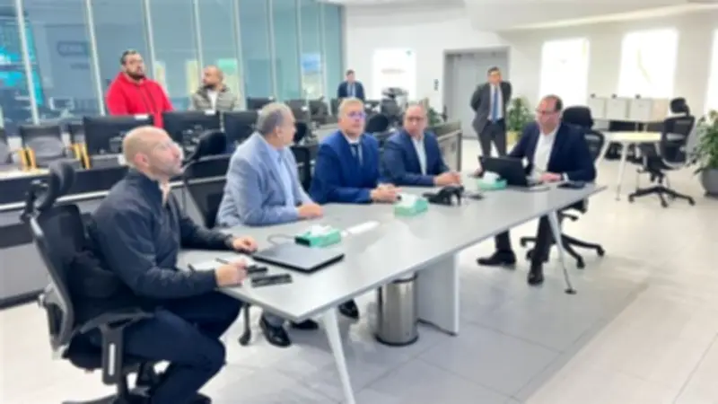 وزير البترول يتفقد مركز التحكم بالشبكة القومية للغاز الطبيعي لضمان تأمين الإمدادات