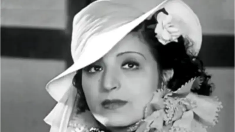 في ذكرى وفاتها.. قصة صعود عزيزة أمير إلى العالمية وزواجها من محمود ذو الفقار