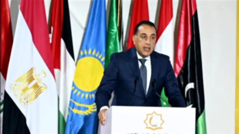 مدبولي يتفقد مخزون السلع الغذائية ويؤكد توافر أرصدة آمنة لعدة شهور