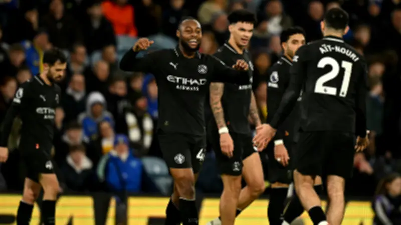 السيتي يفلت بصعوبة من مصيدة ليدز بفوز ثمين في الدوري الإنجليزي