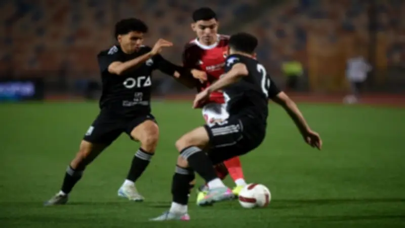 استياء داخل النادي الأهلي من أداء الفريق والمدير الفني ييس توروب بعد التعادل أمام زد