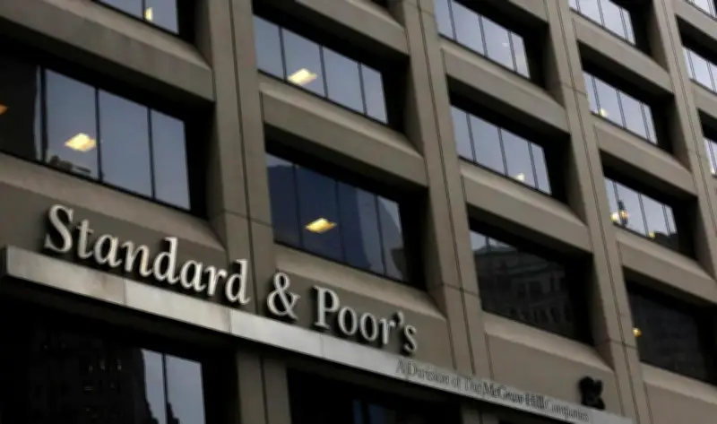 وكالة ستاندرد آند بورز تؤكد التصنيف الائتماني للأردن عند BB مع نظرة مستقبلية مستقرة