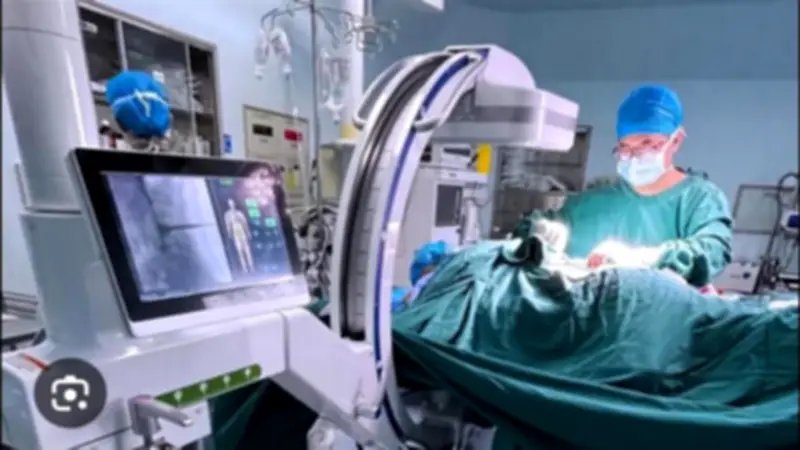 جهاز C-Arm في مسلسل صحاب الأرض: عين الجراح بتكلفة 450 ألف دولار