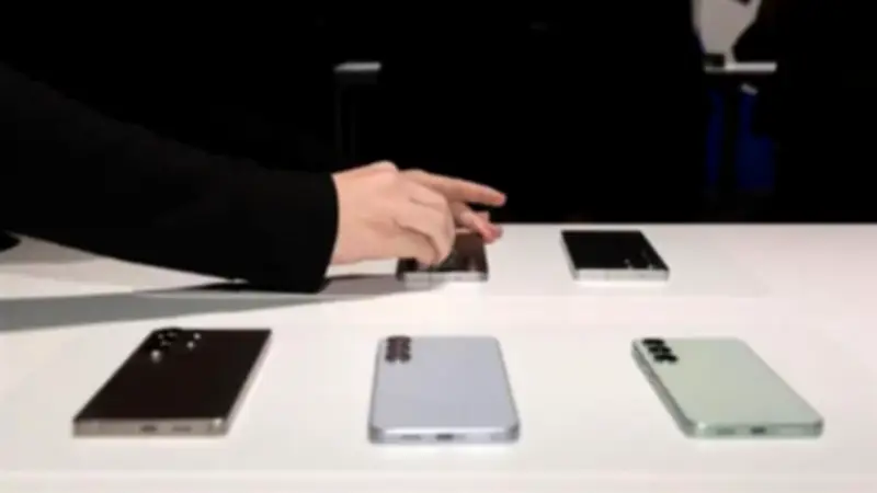 تسريبات تكشف مواصفات هاتف Galaxy S26: تحديثات في الكاميرا وتصميم قلم S Pen