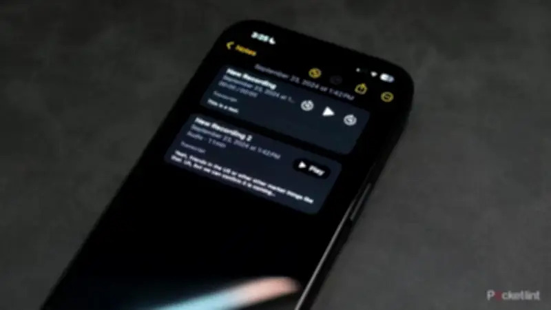 تسريبات iPhone 18 تكشف عن عودة تصميم الكاميرا العمودية المستوحاة من iPhone X