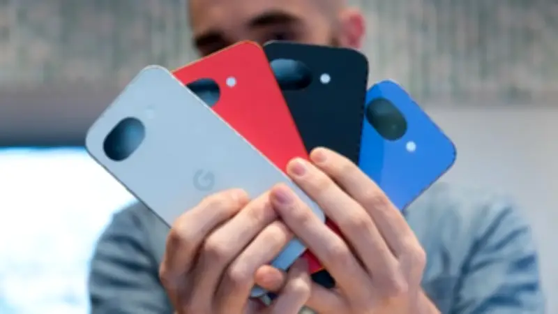 منافسة شرسة في فئة الهواتف المتوسطة: Pixel 10a يصل رسميًا لكن Galaxy S25 FE وOnePlus 15R يقدمان قيمة أعلى