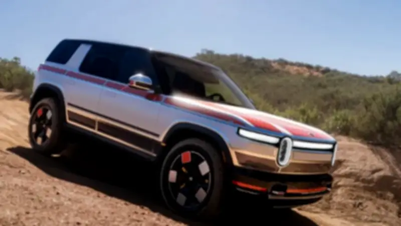 ريفيان R2 الجديدة تصل السعودية: مواصفات مذهلة وأسعار تنافسية في سوق السيارات الكهربائية