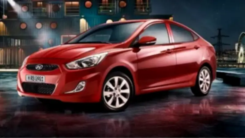 سعر هيونداي اكسنت RB 2012 المستعملة في السوق المصري: تفاصيل المواصفات والتقييم