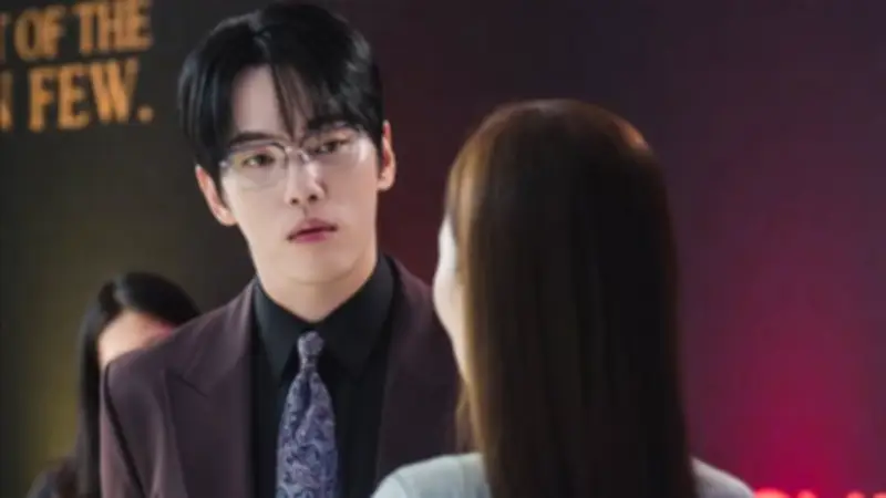 كواليس دراما "Siren’s Kiss" الكورية تكشف عن تفاني النجوم في التدريبات