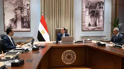 وزير الاتصالات: 10 علامات تجارية لتصنيع الهواتف في مصر وزيادة الإنتاج إلى 10 ملايين وحدة