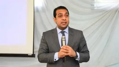 نائب محافظ قنا يشهد تخريج 100 متحرر من الأمية ضمن مشروع 