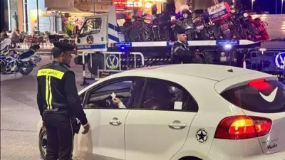 مديرية أمن الجيزة ترفع 12 مركبة وتحرر 410 مخالفات ملصق إلكتروني في حملة مرورية موسعة