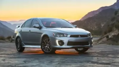 ميتسوبيشي لانسر 2016: سيارة سيدان مستعملة بسعر 500 ألف جنيه في مصر