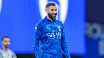 الهلال يوضح حقيقة راتب بنزيما.. 800 مليون ريال غير صحيحة