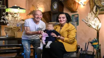 مسن فرنسي يبلغ 91 عامًا ينجب طفلة.. والفارق بينها وشقيقتها 61 سنة