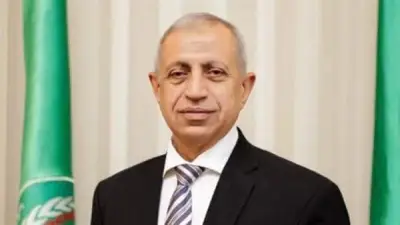 رئيس الأكاديمية العربية يكشف عن كتاب رقمي تفاعلي مدعوم بالذكاء الاصطناعي لتعزيز التعليم